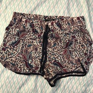 Hype Shorts - Like New -Cream-Cran.-Blk-Turquoise